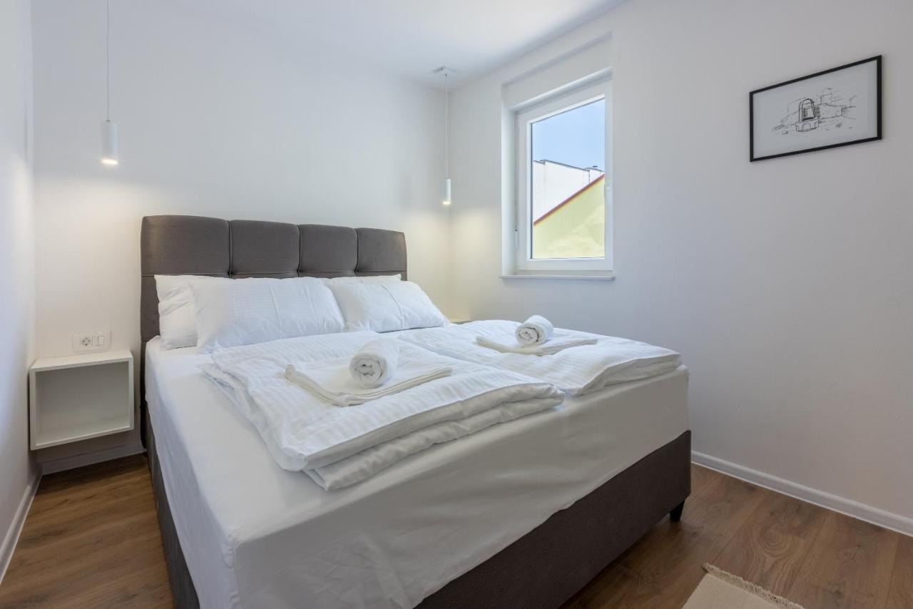 Luxury Apartments Lovorka 3 & 4***/**** Selce Buitenkant foto