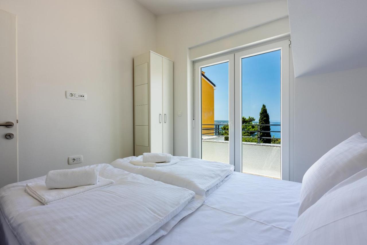 Luxury Apartments Lovorka 3 & 4***/**** Selce Buitenkant foto
