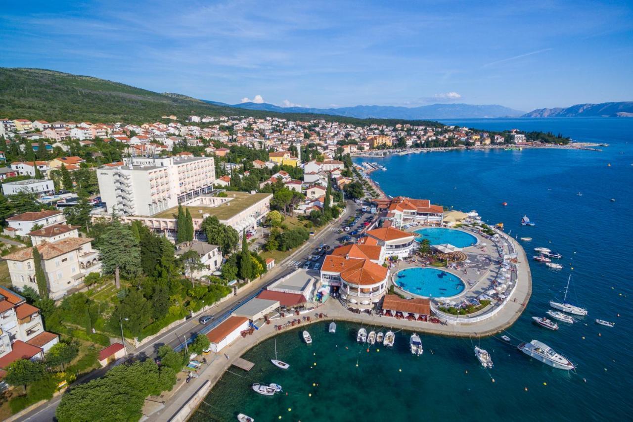Luxury Apartments Lovorka 3 & 4***/**** Selce Buitenkant foto