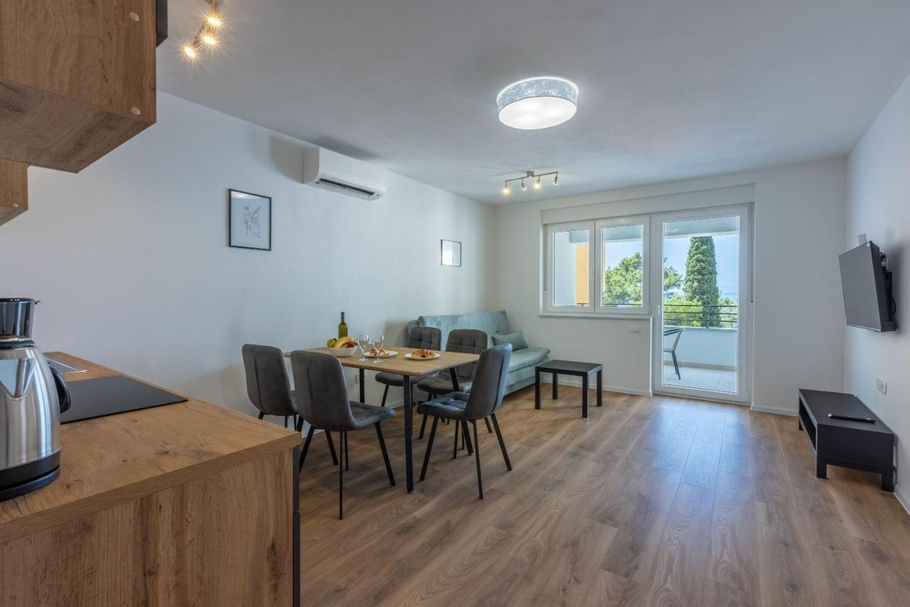 Luxury Apartments Lovorka 3 & 4***/**** Selce Buitenkant foto